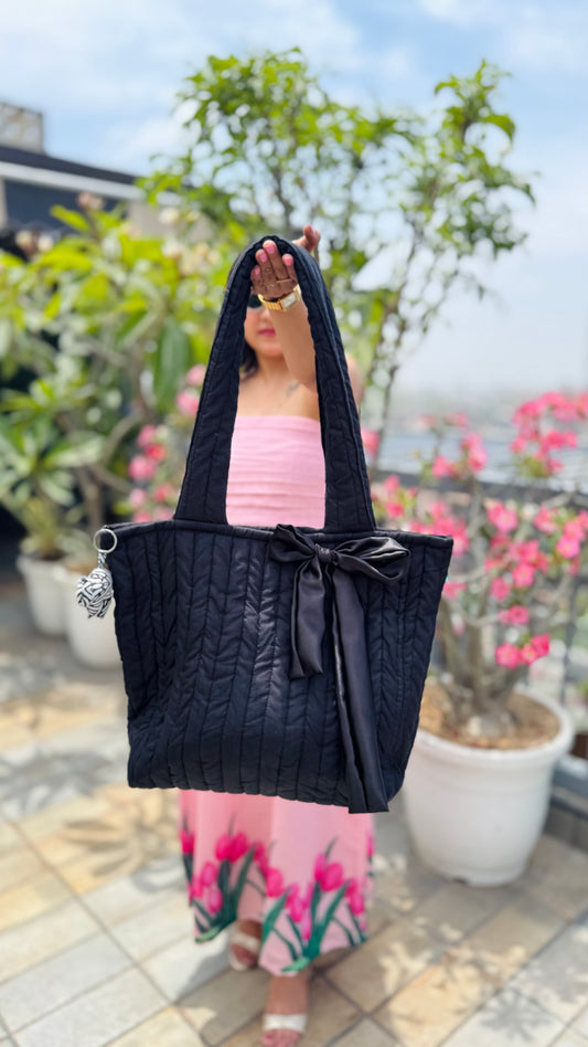 NOIR BOW TOTE